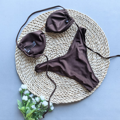 Solid Color Split Bikini Set for Women with Minimal Design | noémi