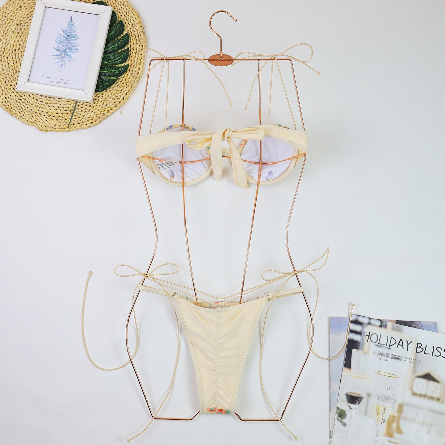 Floral Bikini Set | Two Piece Underwire Bra Top & Tie Side Bottoms | noémi