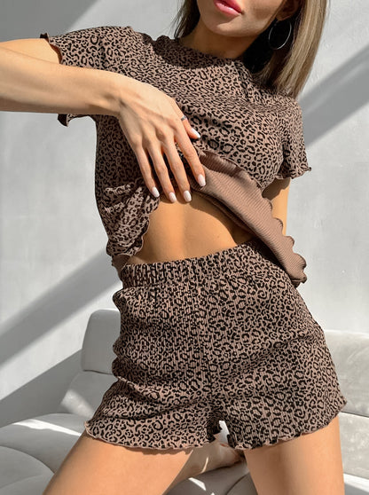 Leopard Print Two Piece Pajama Set for Women | Short Sleeve Shorts | noémi