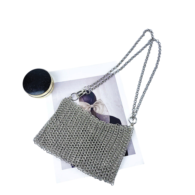 Metallic Hand‑Woven Shoulder Bag – Shiny Braided Texture, Silver Tone | noémi