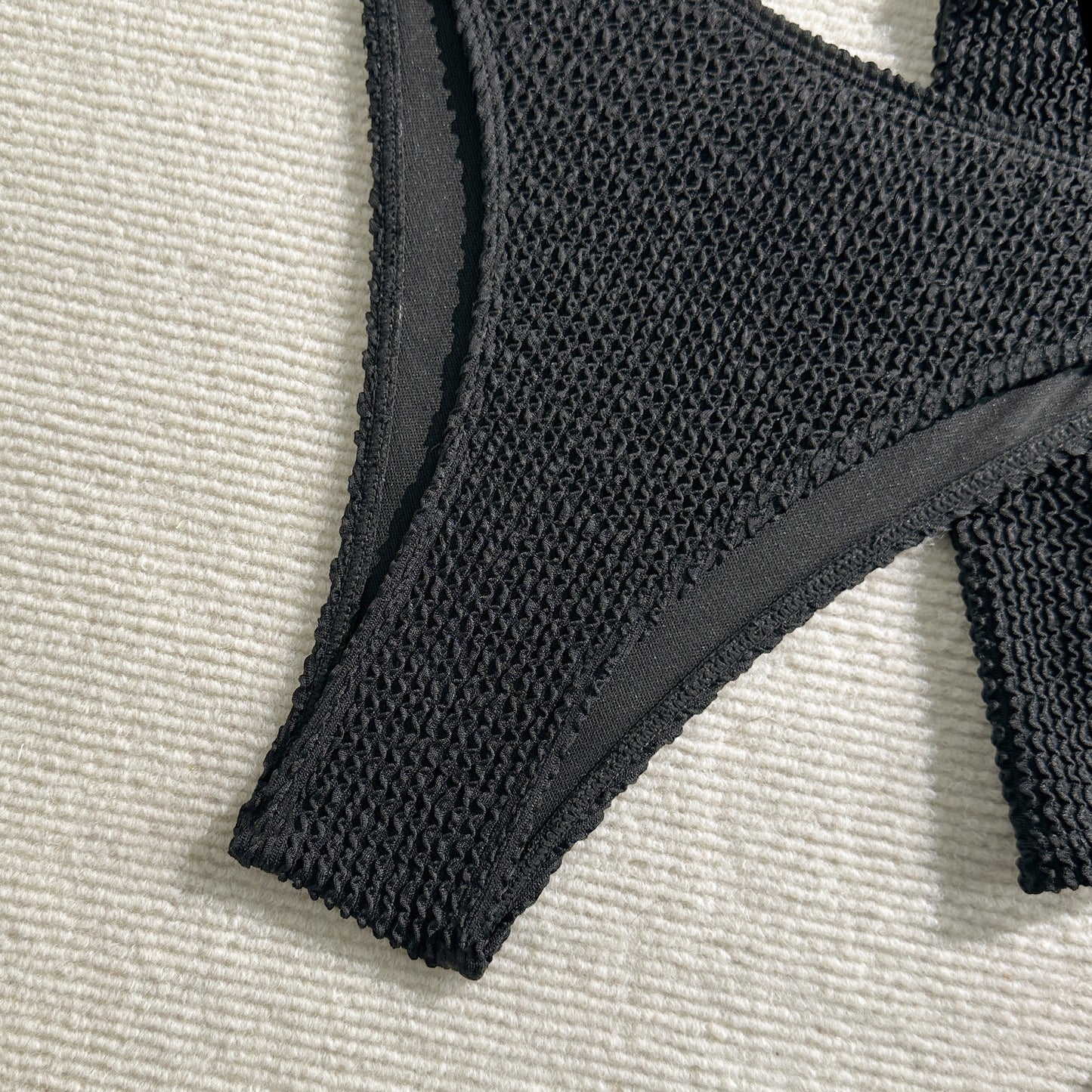 Three Piece Bikini Set with Matching Cover Layer for Women | noémi