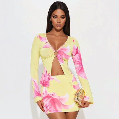 Ring Slit Two Piece Set | Long Sleeve Crop Top & Bodycon Mini Skirt | noémi