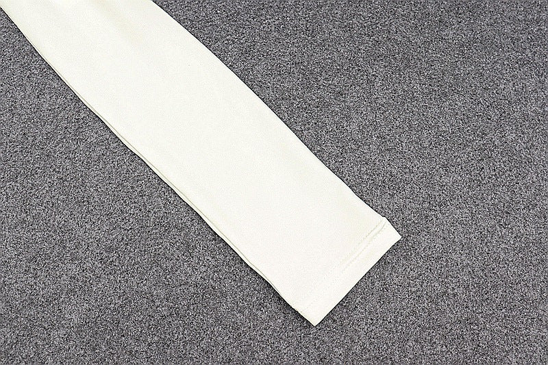 Off Shoulder Slim Fit Long Sleeve Top | noémi