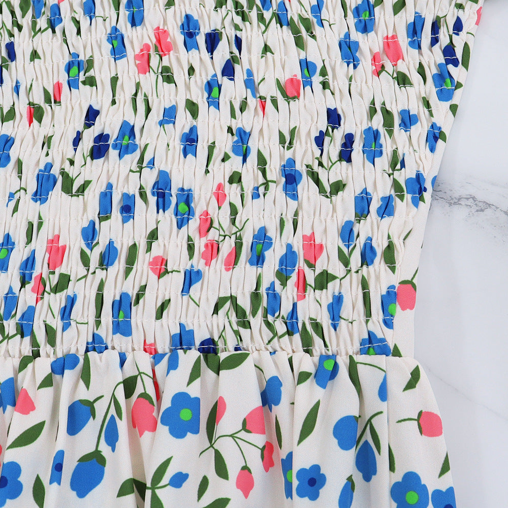 Floral Print V Neck Pleated Dress with Lightweight Fabric | noémi