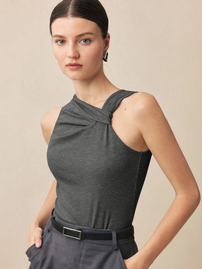 Sleeveless Twisted Neck Top | noémi
