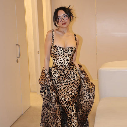 Bodycon Leopard Midi Dress | Untamed Glamour | noémi