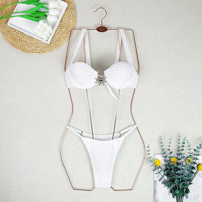 Three Piece Solid Color Bikini Set with Lace Up Detail | noémi