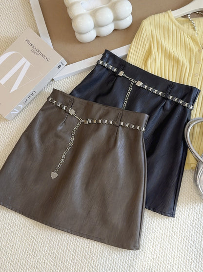 Faux Leather A Line Mini Skirt | Slim Fit, Chain Detail, Anti Exposure | noémi