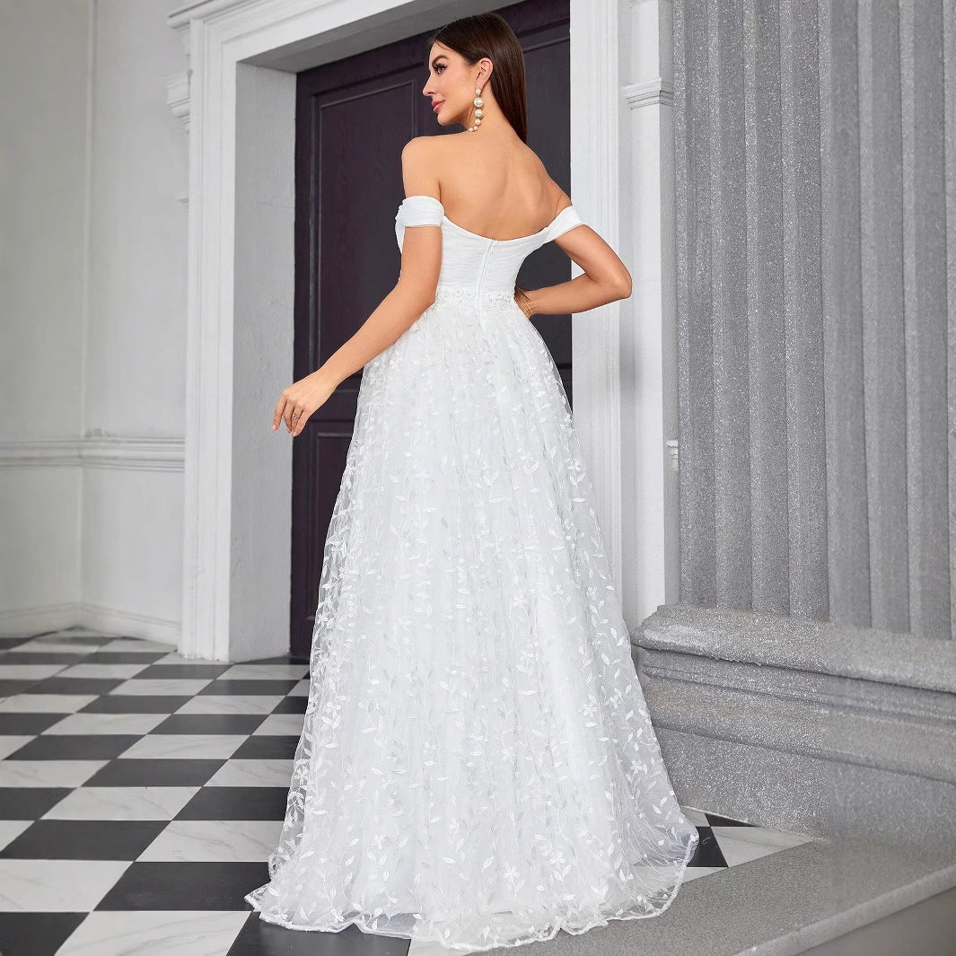 Off Shoulder Floor Length Wedding Dress | Slim Fit Gown | noémi