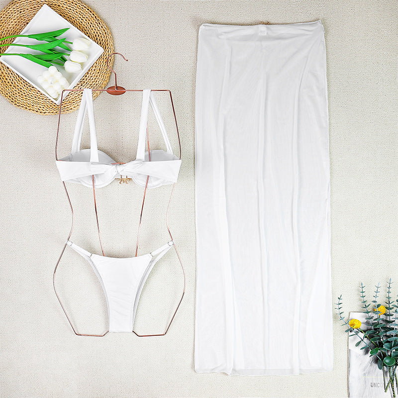 Three Piece Solid Color Bikini Set with Lace Up Detail | noémi