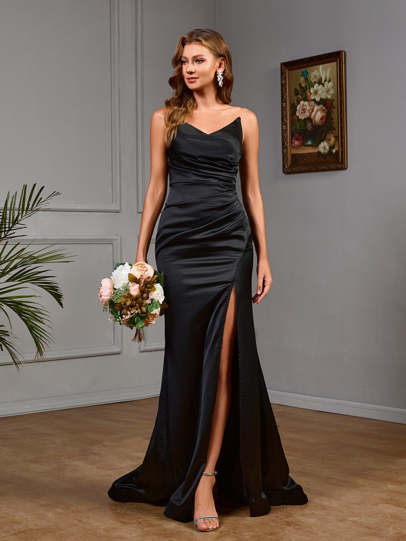 Sleeveless Slim Fit Evening Dress | Split Cocktail Dress | noémi