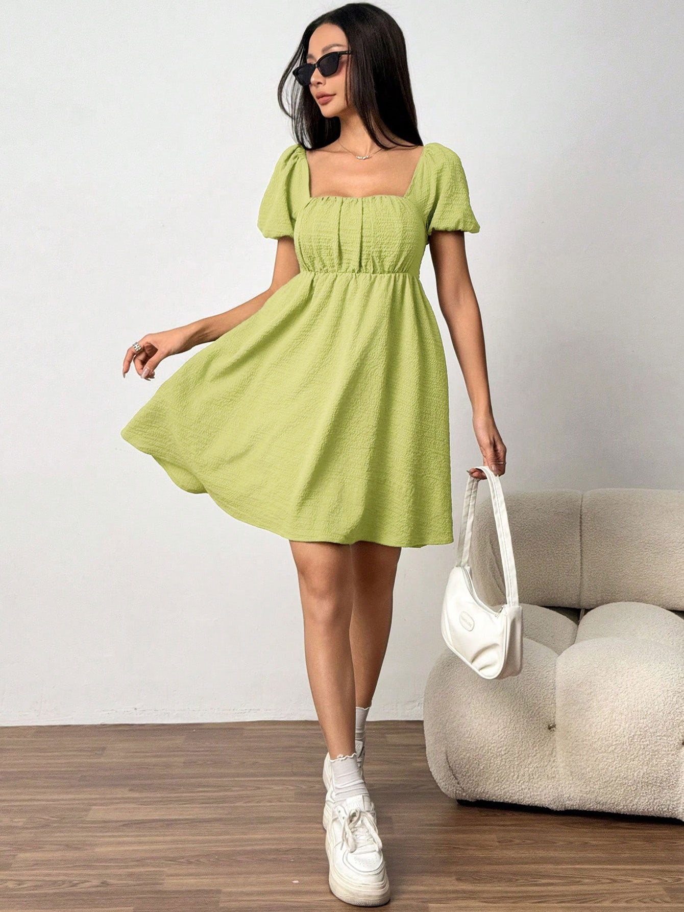 Women Square Neck Puff Sleeve Dress with Waist Shaping and Short Sleeves | noémi