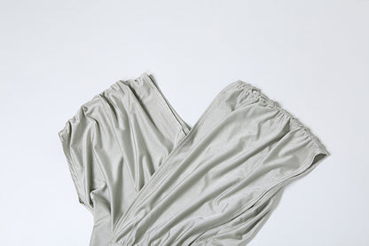 Womens Slim Fit Cropped Split Sheath Dress in Solid Color | noémi