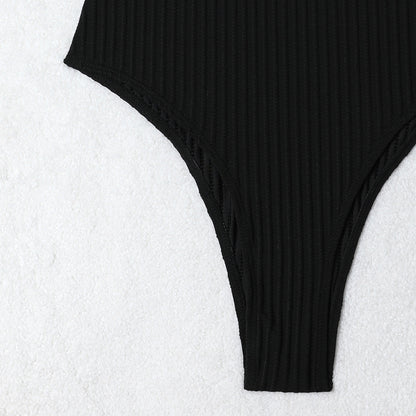 Solid Color One Piece Swimsuit with Floral Print Fabric | noémi