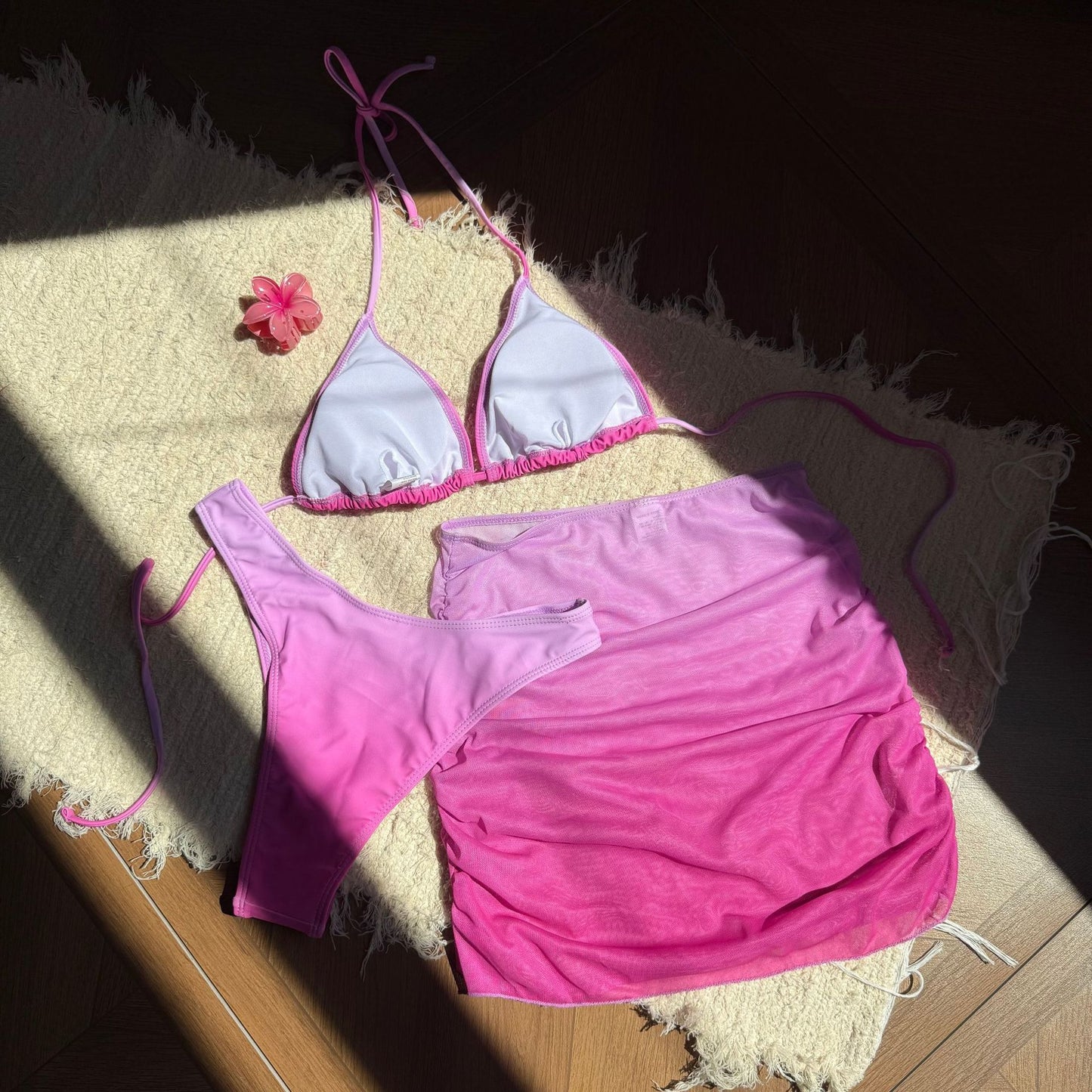 Gradient Color Three Piece Bikini Swimsuit Set for Women | noémi