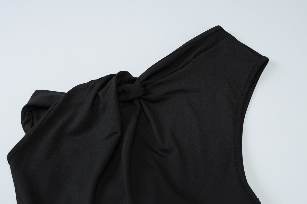 Pleated Sheath Dress with Lace Up Detail and Slim Fit Design | noémi