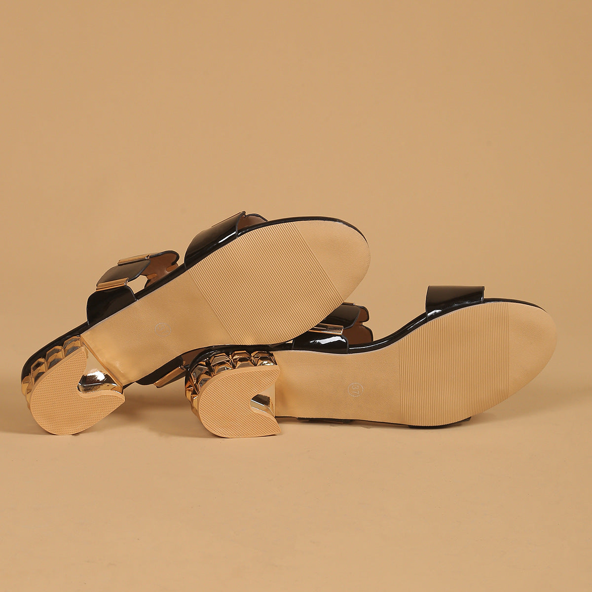 Mid Heel Buckle Sandals | Chunky Heel Slippers | noémi