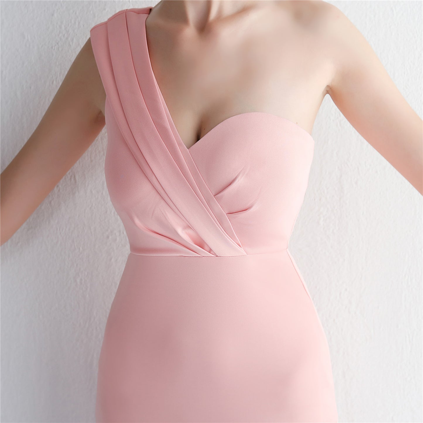 Satin One Shoulder Fishtail Gown | Slim Fit Dress | noémi