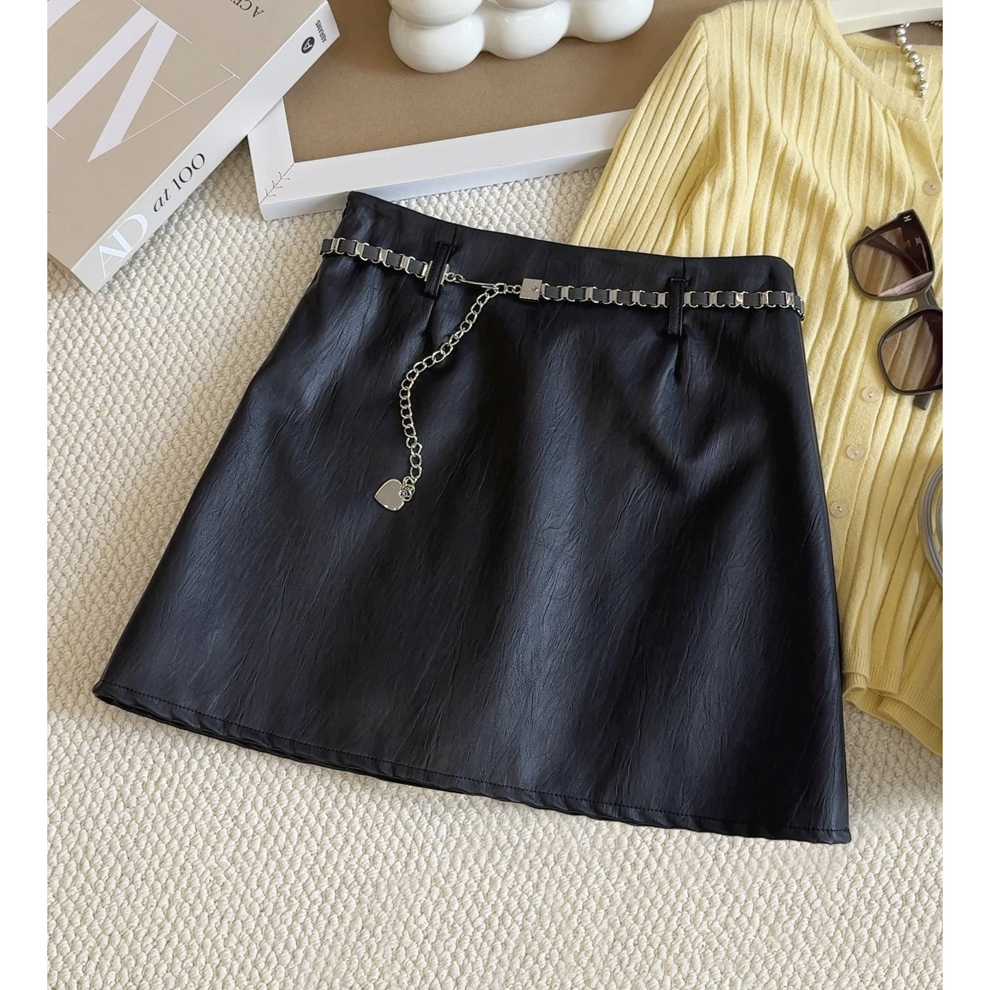 Faux Leather A Line Mini Skirt | Slim Fit, Chain Detail, Anti Exposure | noémi