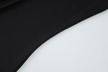 Womens Backless Halter Dress with Sleeveless Design Wooden Earrings | noémi