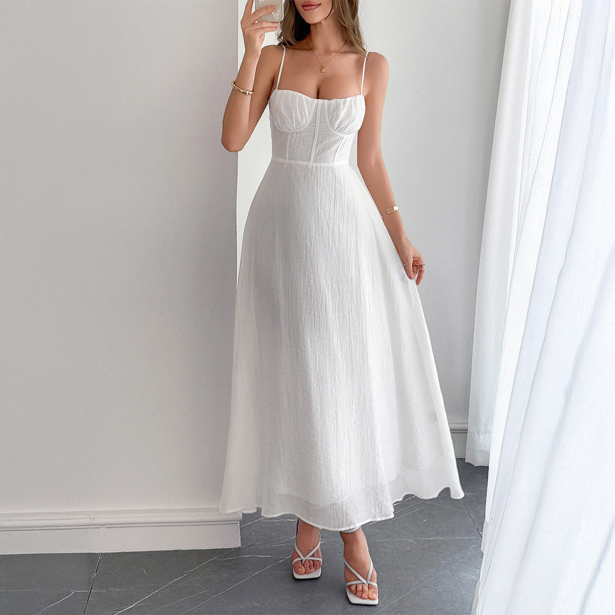 Flowy Backless Maxi Dress | Spaghetti Strap Pleated Summer Dress | noémi