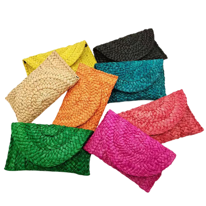 Corn Husk Straw Clutch – Large Capacity Hand‑Woven Phone & Coin Purse | noémi