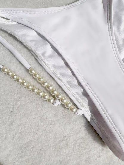 Pearl Chain Bikini | White Swimsuit with Drape Beads, Two-Piece Split Design | noémi