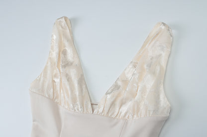 Womens Back Dress | Deep V Neck Slim Fit Waist Tie | noémi