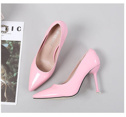 Stiletto Heels | Patent Leather Pointed Toe Pumps for Women | noémi