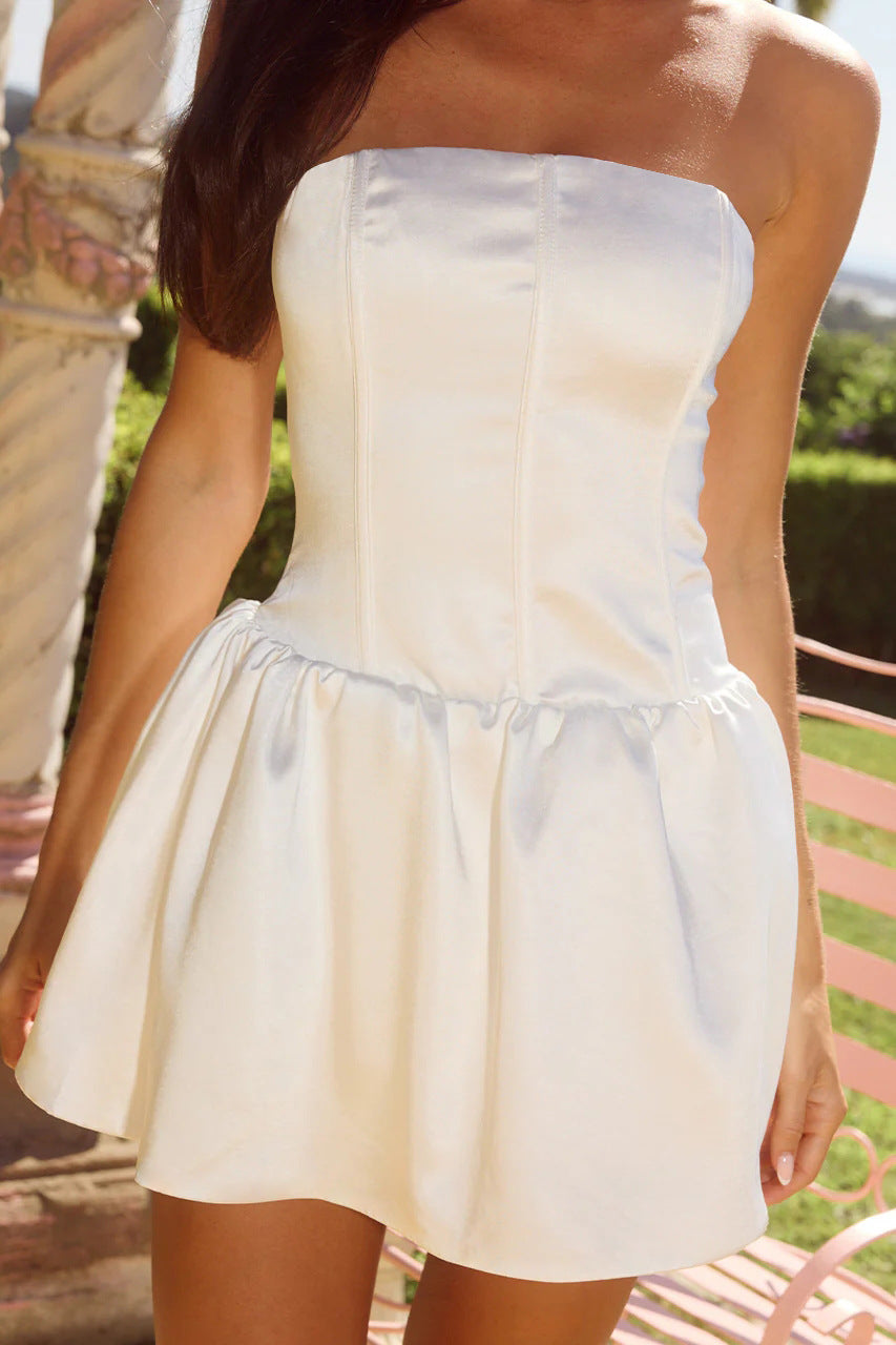 Cinched Satin Tube Dress | Slim Fit Bud | noémi