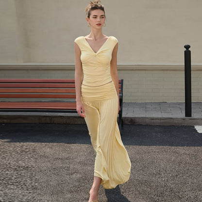 Two Piece Set | V Neck Twist Top & High Waist Pleated Skirt | noémi