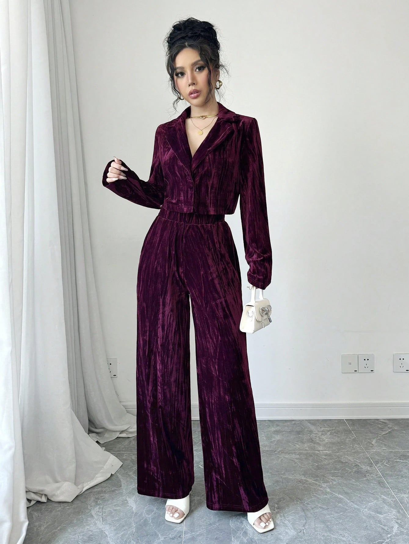 Two Piece Set | Pleated Wide Leg Pants & Short Blazer | Long Sleeve Outfit for Women | noémi